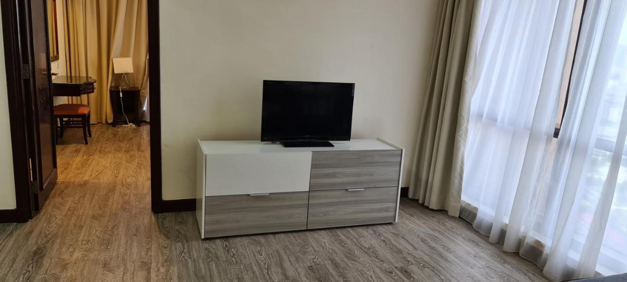 Raymond Suites At Berjaya Times Square クアラルンプール エクステリア 写真